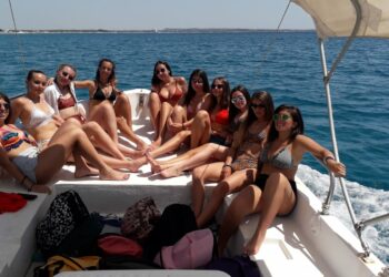 Sea tour Gallipoli boat party Salento